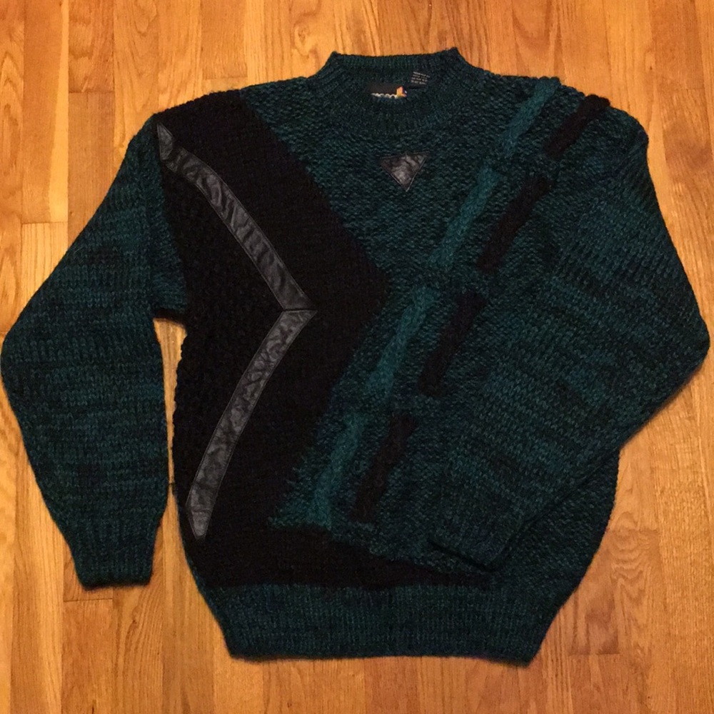 Vintage knit sweater